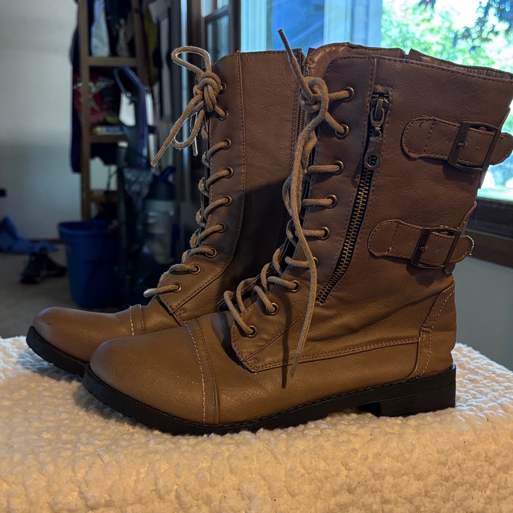 Tan Combat Moto Boots with Buckle Straps